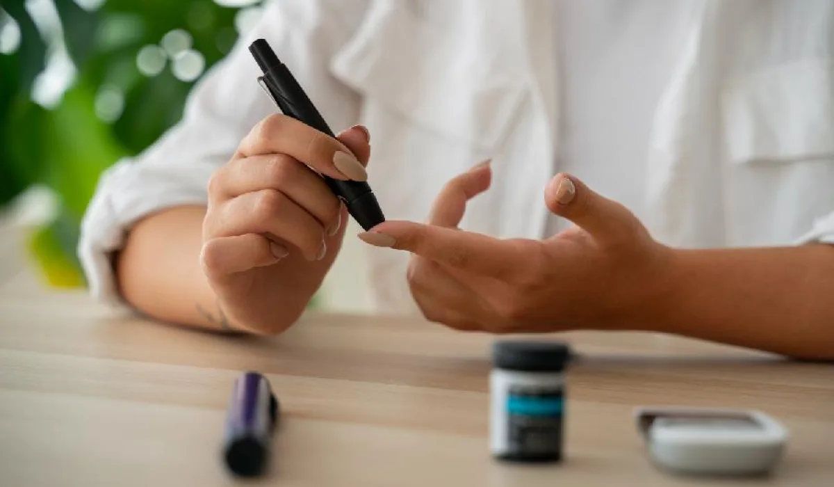 Манипуляции с ручкой при сахарном диабете